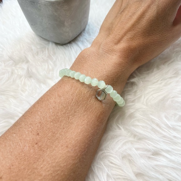 Aventurine Energy Bracelet-faceted - Picture 2 of 7